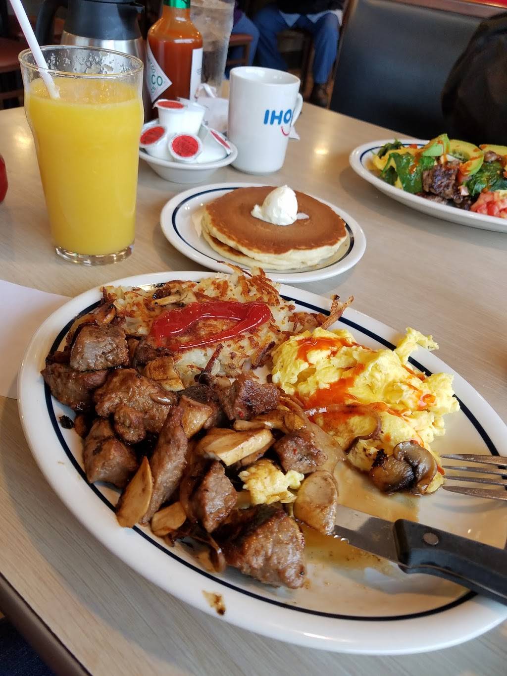 IHOP | restaurant | 3401 Klose Way, Richmond, CA 94806, USA | 5107585800 OR +1 510-758-5800