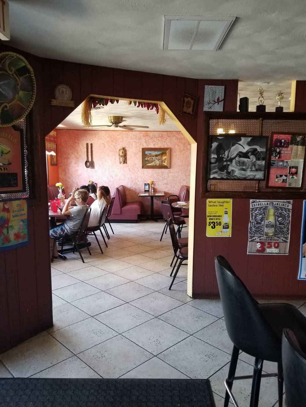 La Fiesta | restaurant | 107 W Main St, Sublette, IL 61367, USA | 8158499224 OR +1 815-849-9224