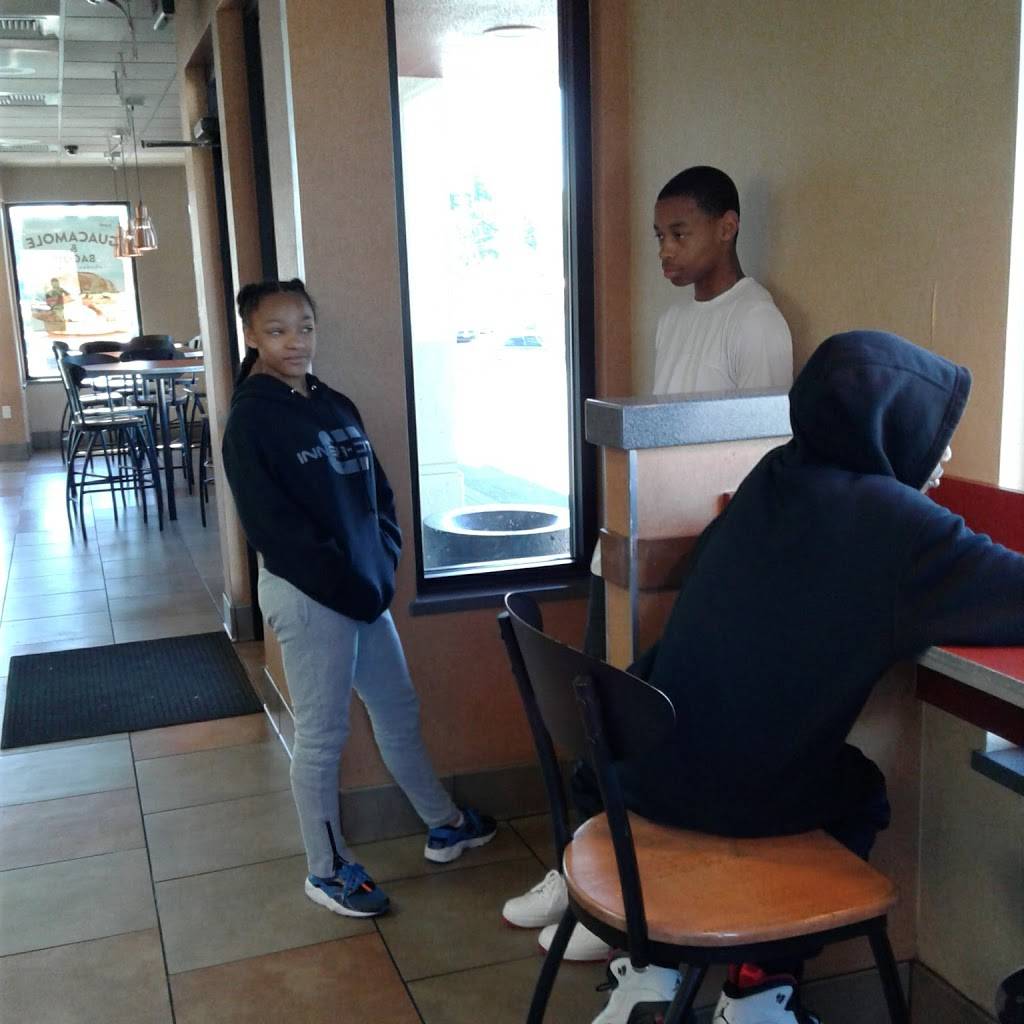 Jack in the Box | restaurant | 20746 108th Ave SE, Kent, WA 98031, USA | 2538521529 OR +1 253-852-1529