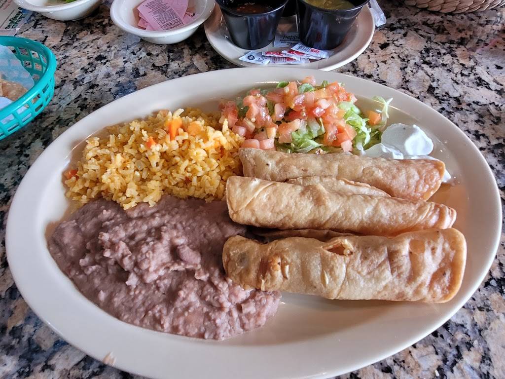Los Angeles Tortilleria, Restaurant, Bakery, & Cantina | restaurant | 5138 Blanco Rd, San Antonio, TX 78216, USA | 2104814246 OR +1 210-481-4246