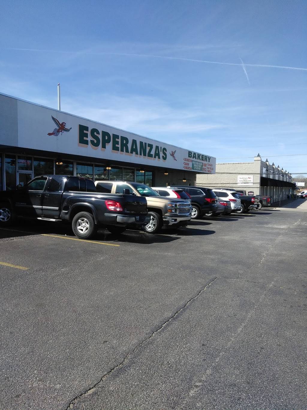 Esperanzas Mexican Bakery & Cafe | cafe | 1601 Park Pl Ave, Fort Worth, TX 76110, USA | 8179231961 OR +1 817-923-1961