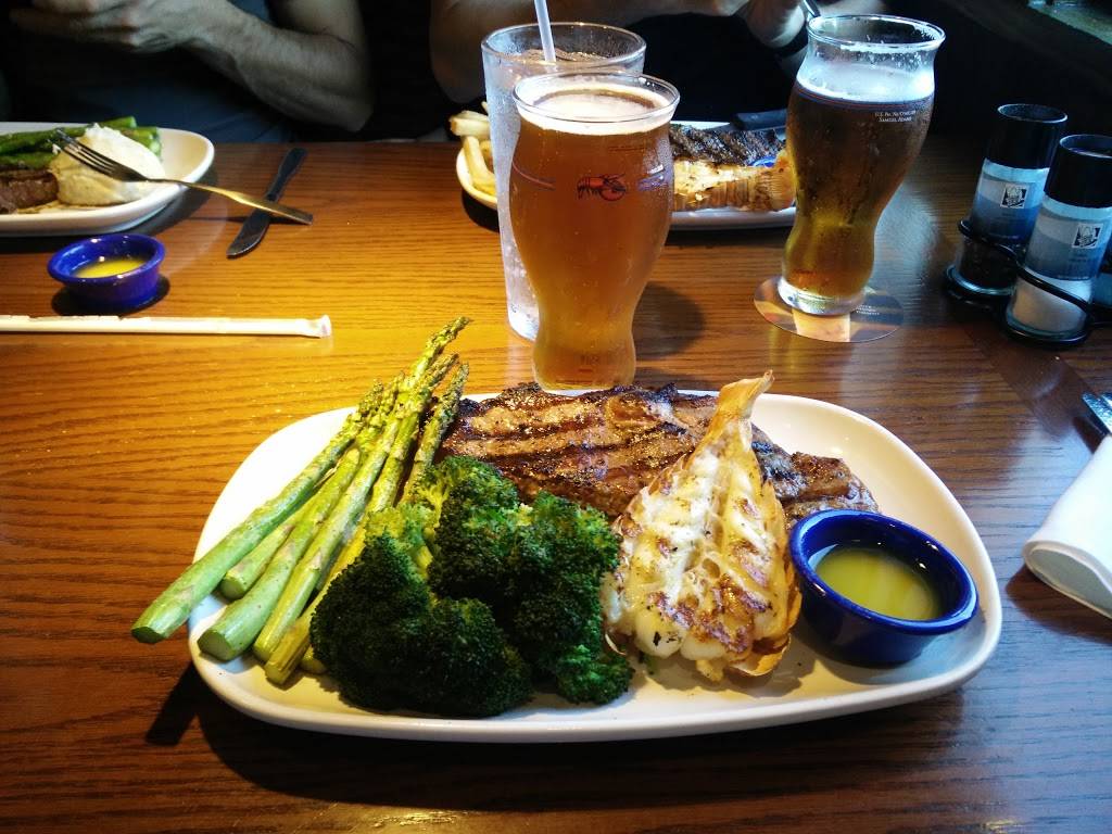 Red Lobster | restaurant | 170 E Blackstock Rd, Spartanburg, SC 29301, USA | 8645768418 OR +1 864-576-8418