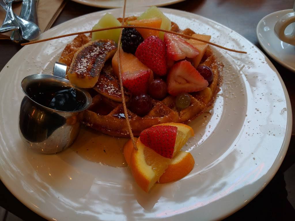 Peoples Bistro | restaurant | 1419 Haight St, San Francisco, CA 94117, USA | 4155538842 OR +1 415-553-8842