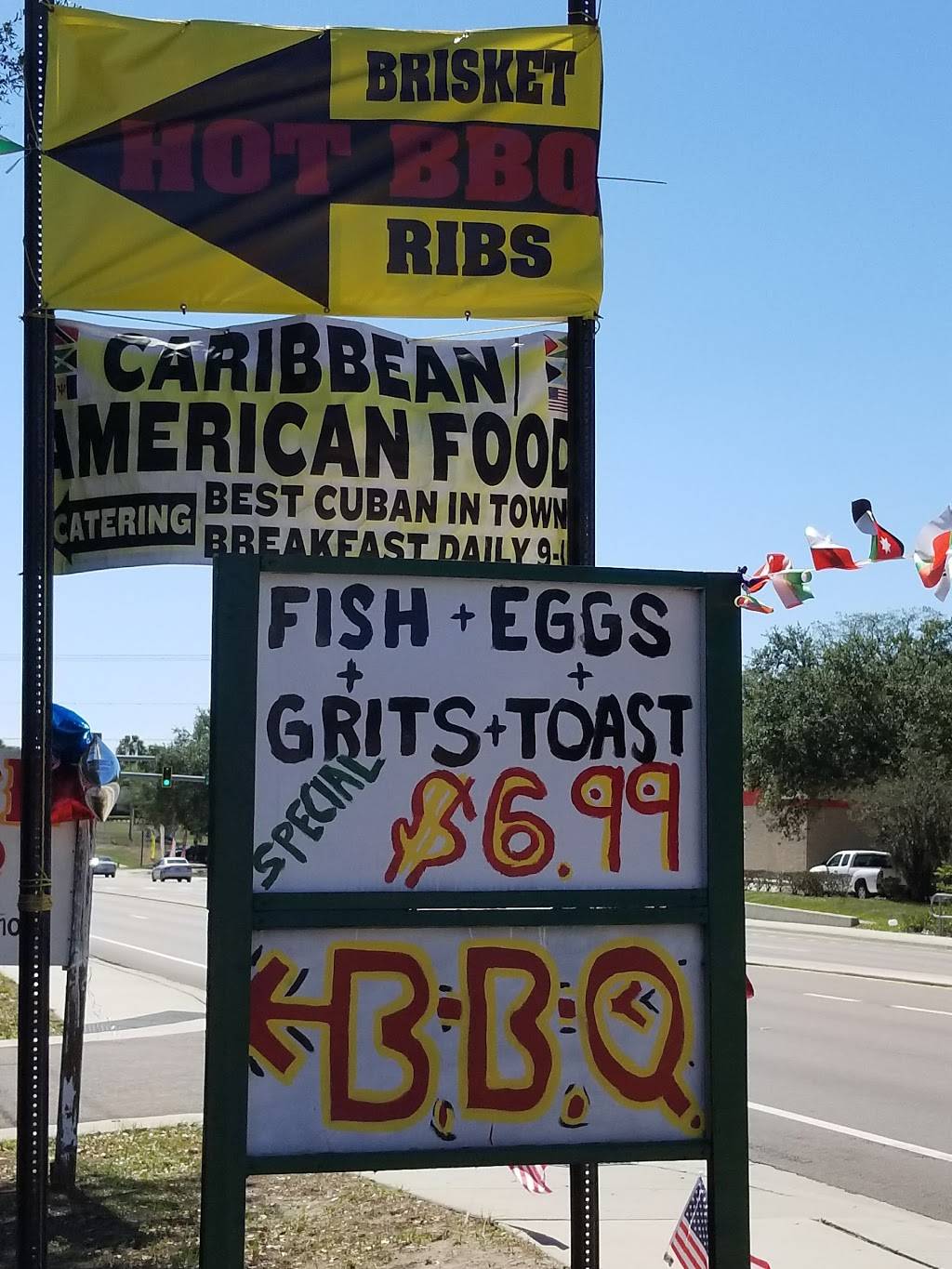 All In The Family Island Food And BBQ | restaurant | 11911 E Dr Martin Luther King Jr Blvd, Seffner, FL 33584, USA | 8134951854 OR +1 813-495-1854