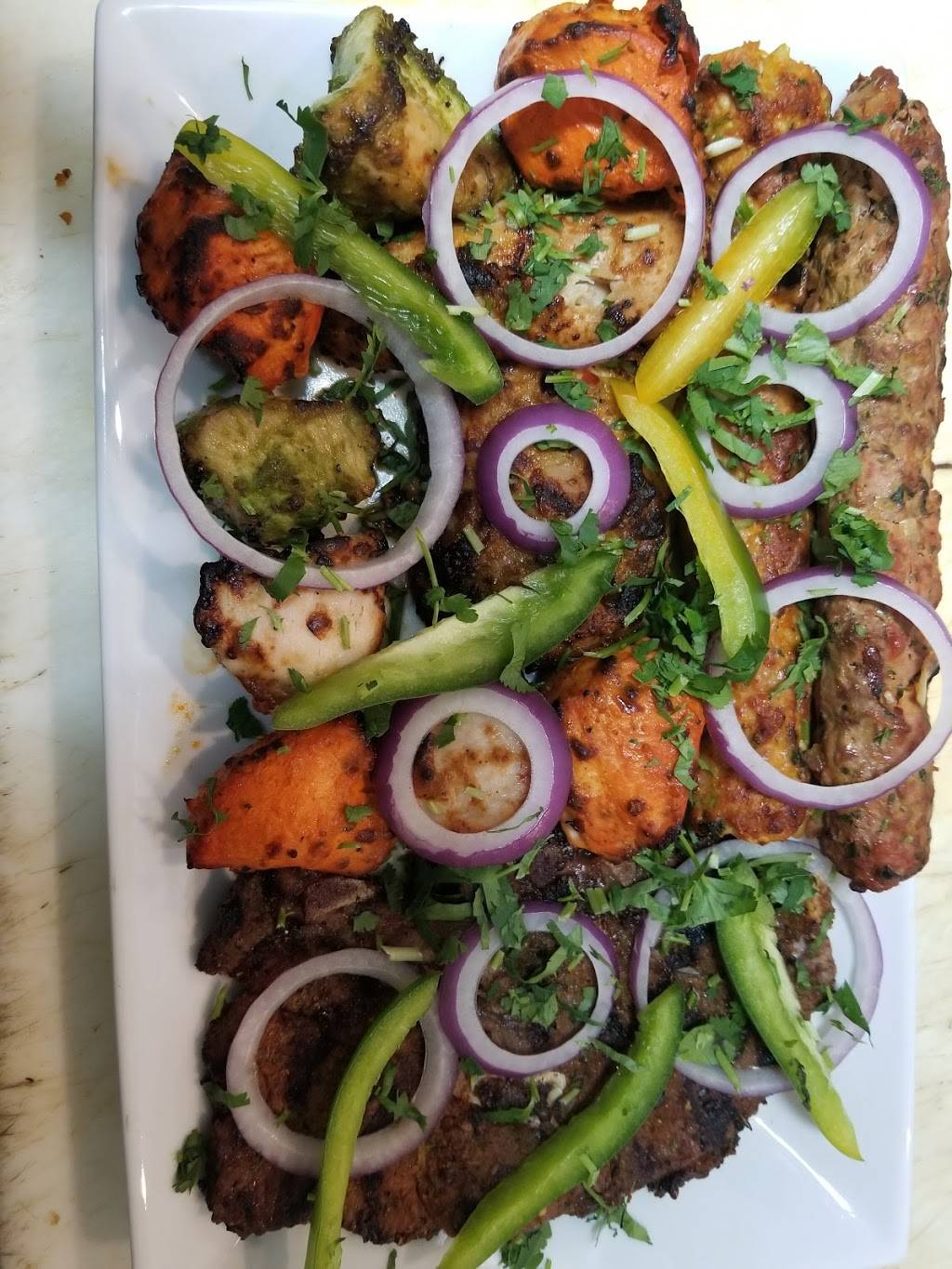 Tabaq Restaurant | restaurant | 1625 Oak Tree Road, Edison, NJ 08820, USA | 7322439829 OR +1 732-243-9829