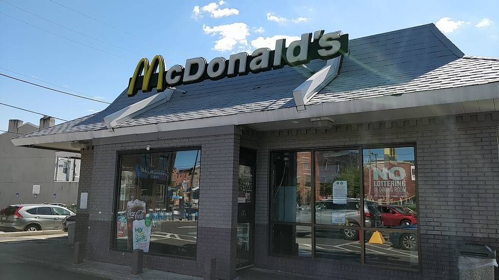 McDonalds | cafe | 22 W Girard Ave, Philadelphia, PA 19123, USA | 2154251200 OR +1 215-425-1200