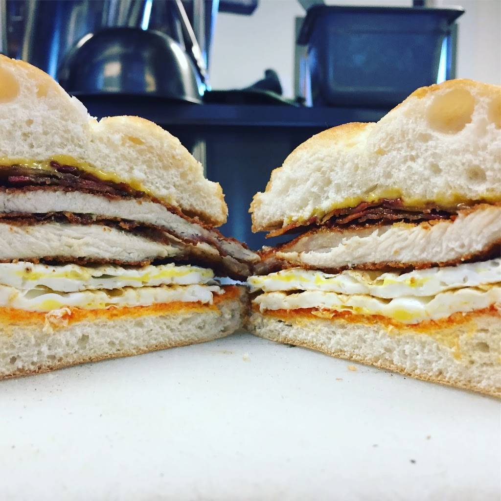 Shellys Deli (Poughkeepsie) | restaurant | 481 Violet Ave, Poughkeepsie, NY 12601, USA | 8454713663 OR +1 845-471-3663