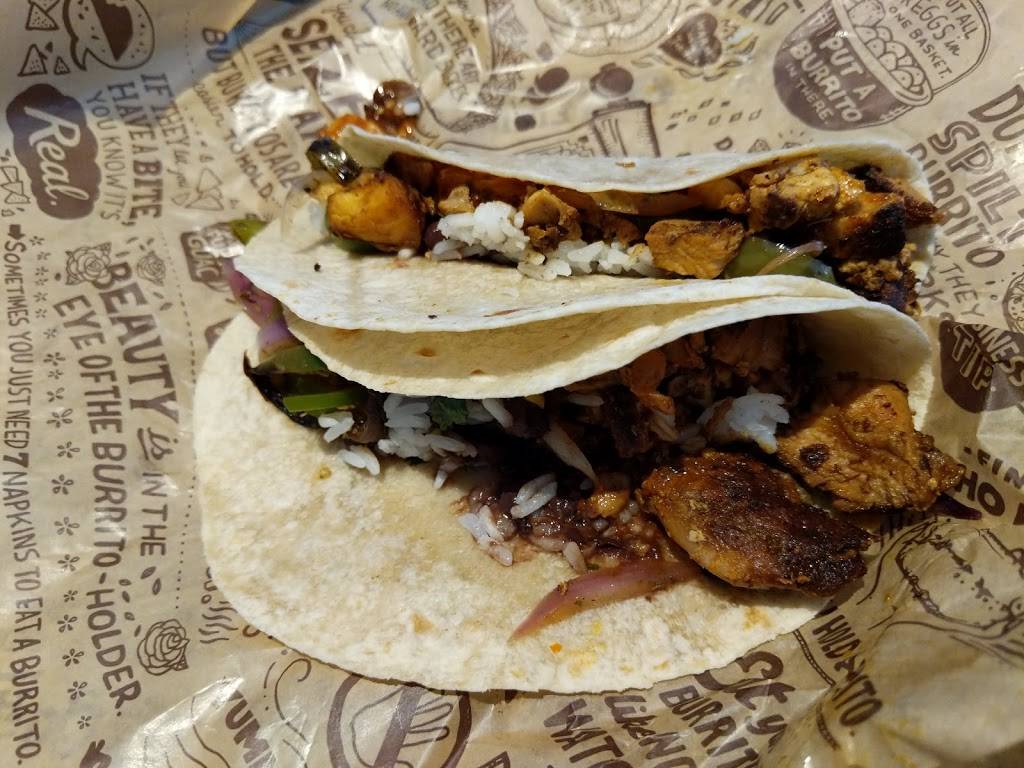Chipotle Mexican Grill | restaurant | 93 Turnpike St, North Andover, MA 01845, USA | 9786881883 OR +1 978-688-1883