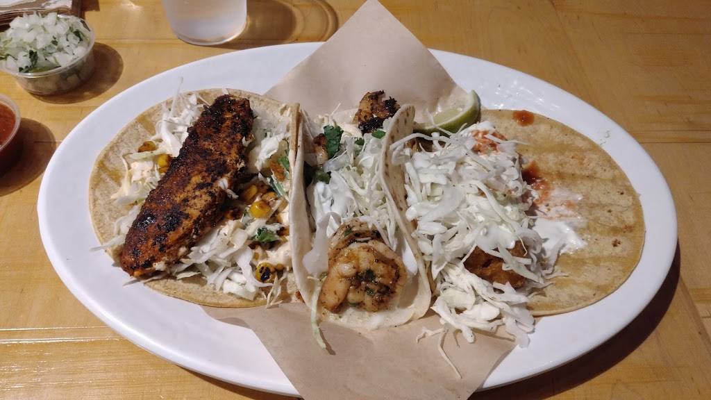 Rubios Coastal Grill | restaurant | 441 N McDowell Blvd, Petaluma, CA 94954, USA | 7076587040 OR +1 707-658-7040