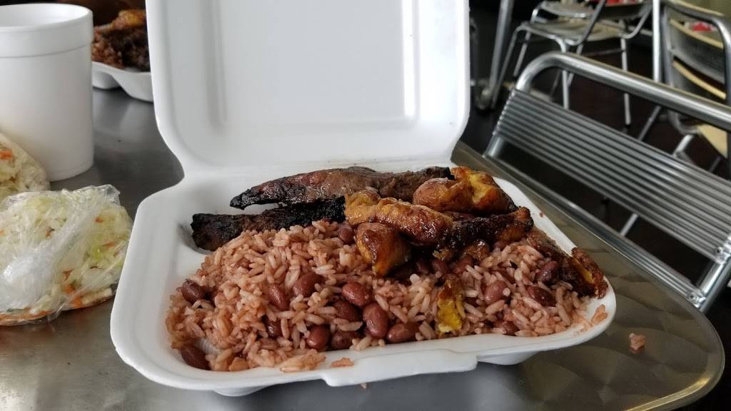 Pinolandia | restaurant | 1100 NW 119th St, Miami, FL 33168, USA | 3053815485 OR +1 305-381-5485