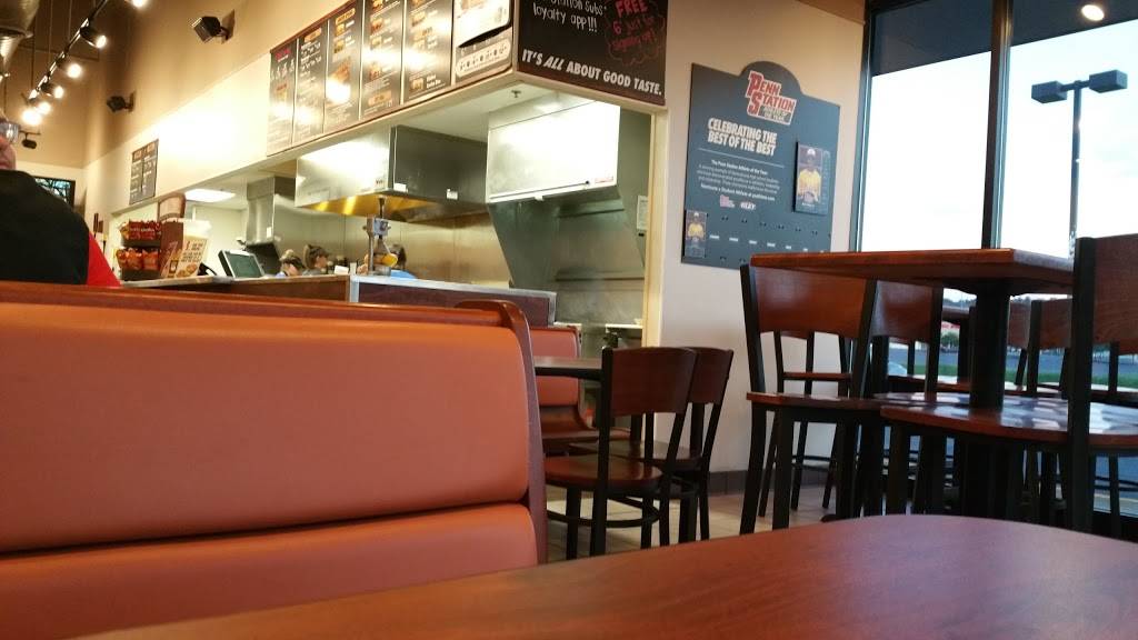 Penn Station East Coast Subs | meal takeaway | 6661 Dixie Hwy, Louisville, KY 40216, USA | 5029337345 OR +1 502-933-7345