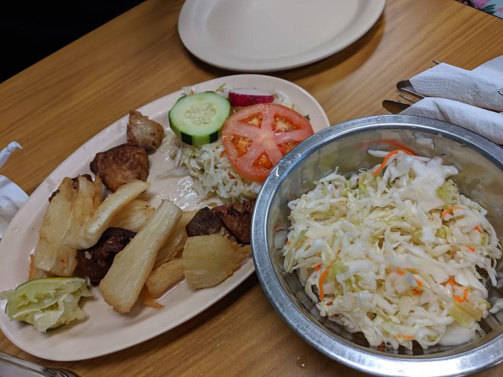 Las Pupusas Restaurant | restaurant | 1540 W Sunset Rd, Henderson, NV 89014, USA | 7024500600 OR +1 702-450-0600