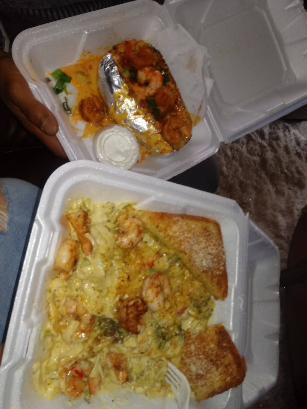 Huge Impact Restaurant | restaurant | 5110 38th St, Indianapolis, IN 46254, USA | 3179750037 OR +1 317-975-0037