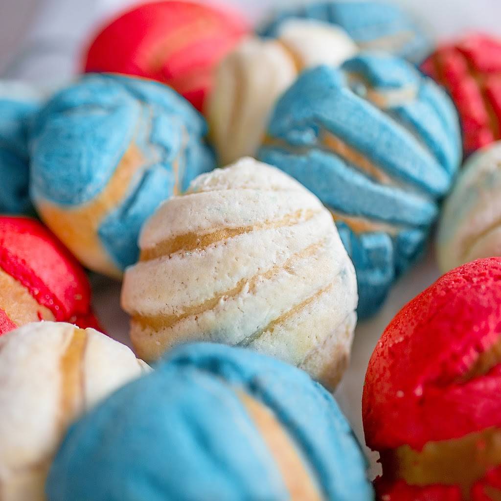 La Monarca Bakery & Cafe | cafe | 2127 East Cesar E Chavez Avenue, Los Angeles, CA 90033, USA | 3232667118 OR +1 323-266-7118