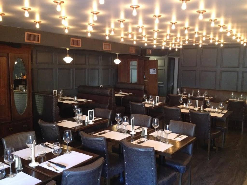 Walter Bistro | restaurant | 1575 Rue Fleury E, Montréal, QC H2C 1S7, Canada | 4383835837 OR +1 438-383-5837