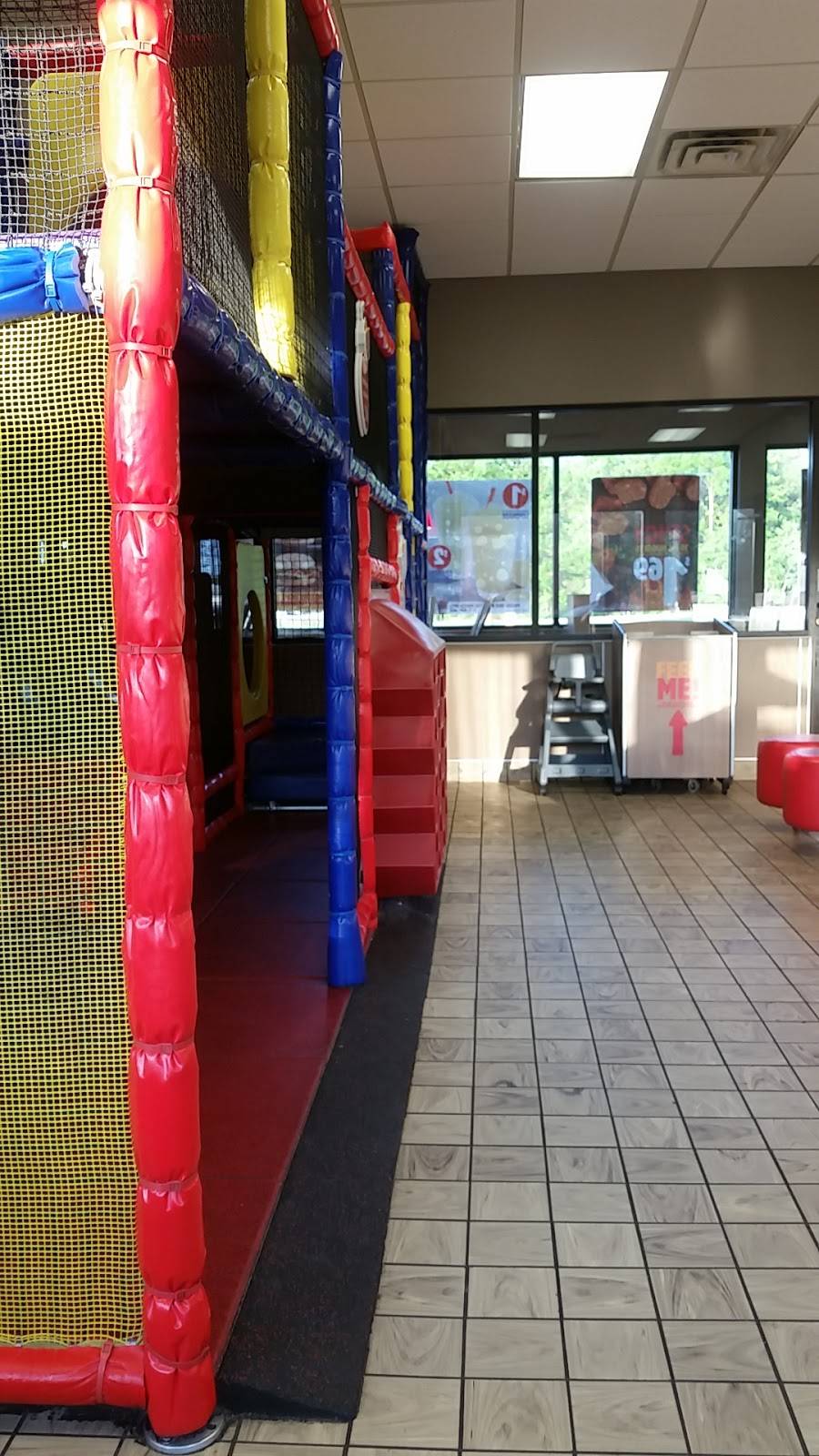 Burger King | restaurant | 1242 E Green Bay St, Shawano, WI 54166, USA | 7155246474 OR +1 715-524-6474