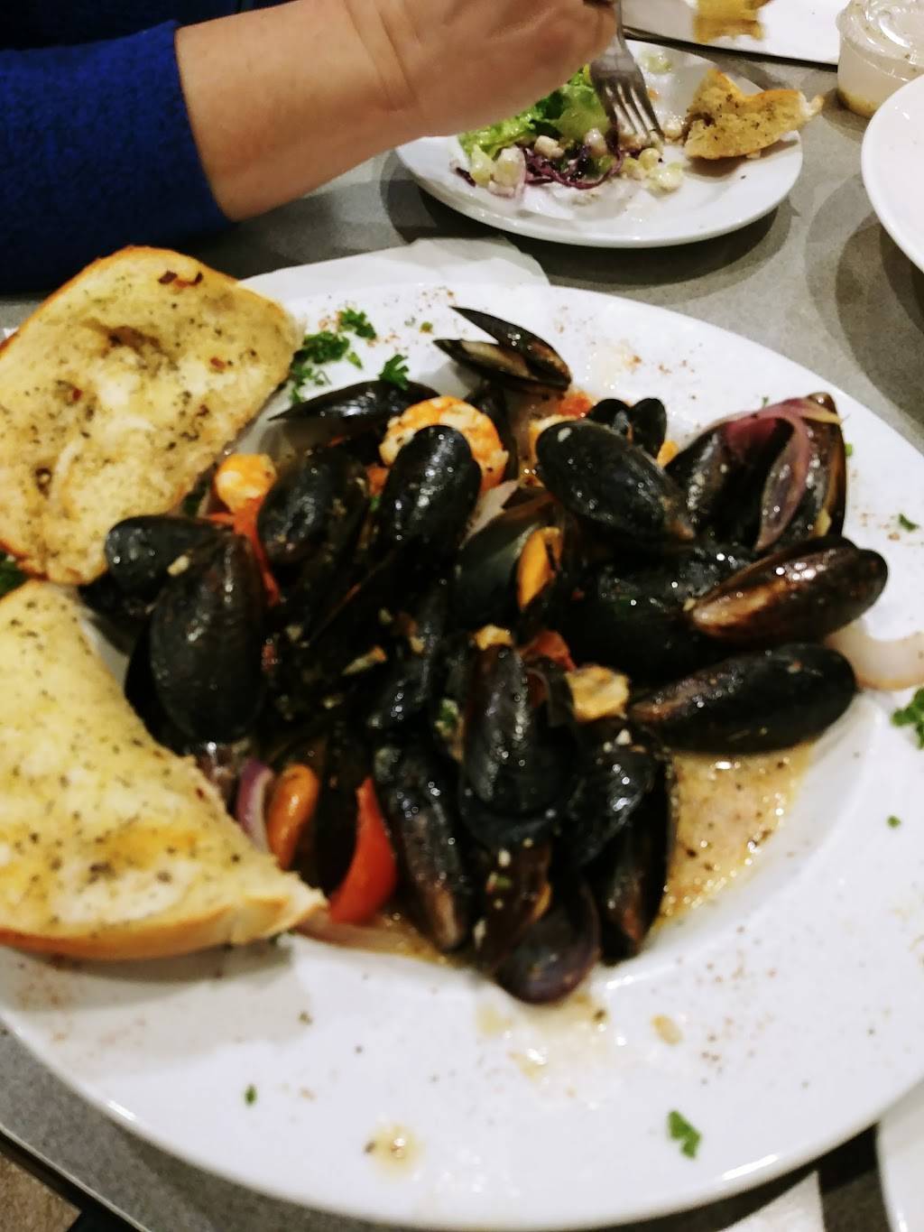 Desantis Pizza Grill & Bar | restaurant | 9638 Belair Rd, Nottingham, MD 21236, USA | 4102562770 OR +1 410-256-2770