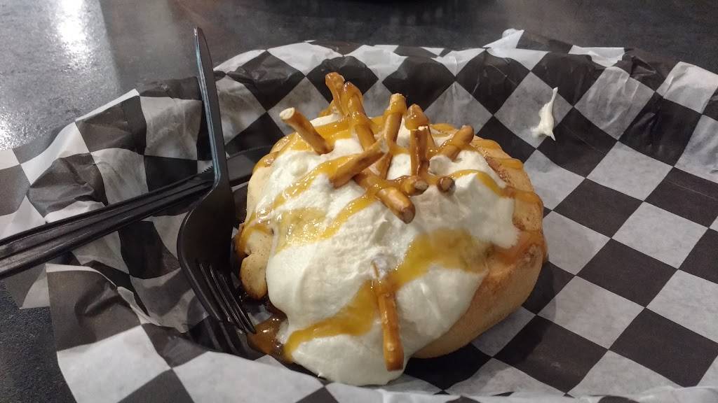 Cinnaholic | bakery | 1573 Manheim Pike, Lancaster, PA 17601, USA | 7175177714 OR +1 717-517-7714