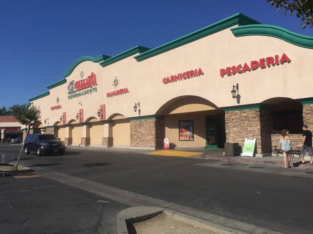 Vallarta Supermarkets | bakery | 3850 N Cedar Ave, Fresno, CA 93726, USA | 5594763070 OR +1 559-476-3070