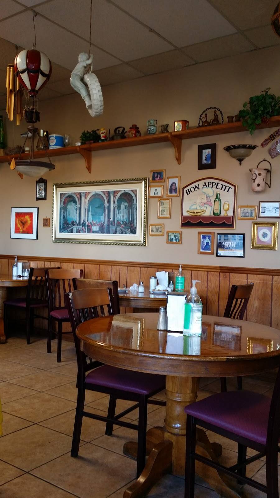 Uptown Restaurant | restaurant | 521 Tecumseh Rd E, Windsor, ON N8X 2S1, Canada | 5192589405 OR +1 519-258-9405