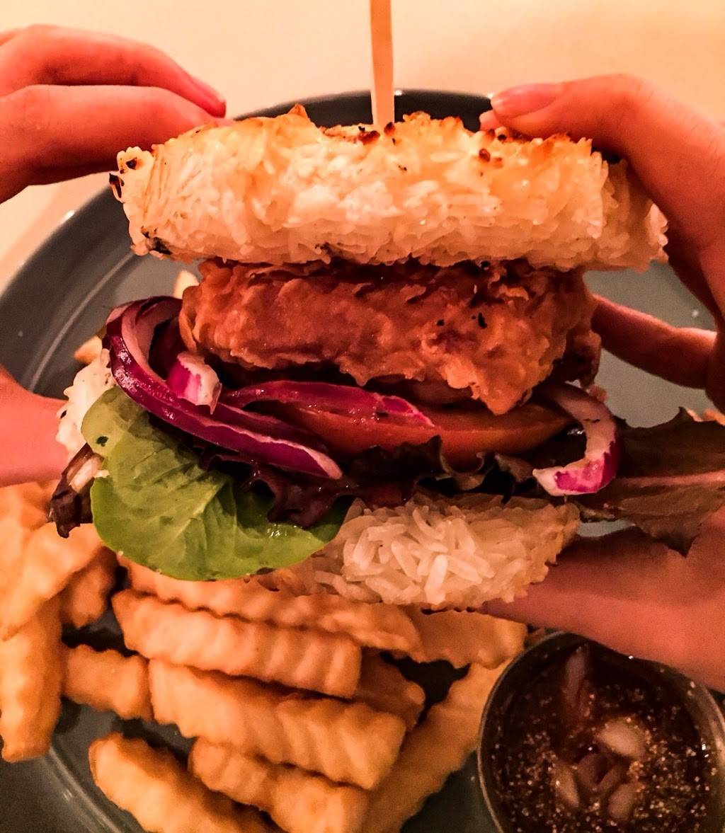 Bang Na | meal takeaway | 637 N Spring St, Los Angeles, CA 90012, USA | 3236986569 OR +1 323-698-6569