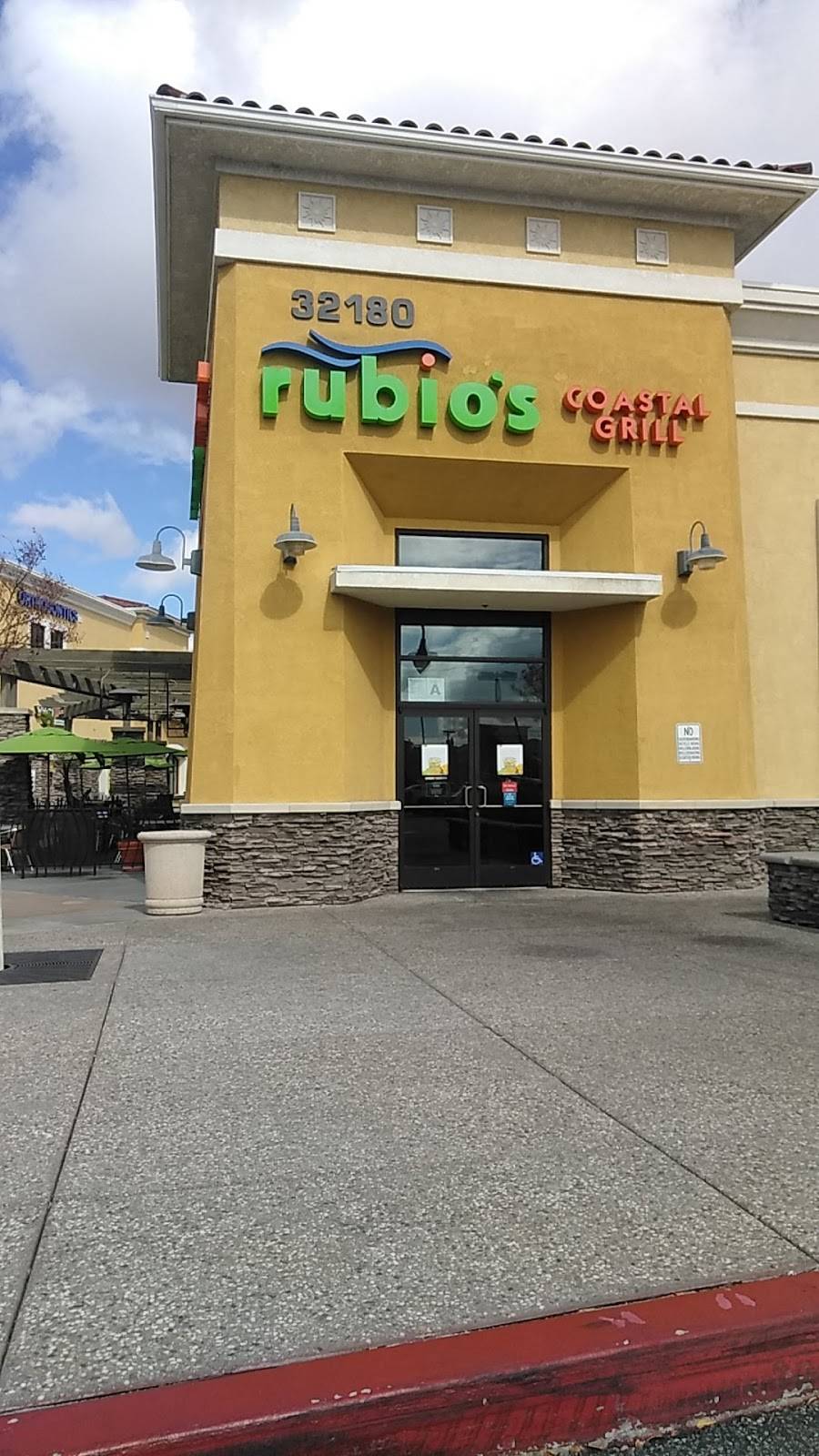 Rubios Coastal Grill | restaurant | 32180 Temecula Parkway, Building L, Temecula, CA 92592, USA | 9515870921 OR +1 951-587-0921