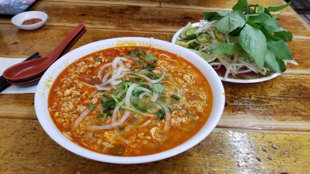 Lois Vietnamese Restaurant | restaurant | 2228 Irving St, San Francisco, CA 94122, USA | 4156615936 OR +1 415-661-5936