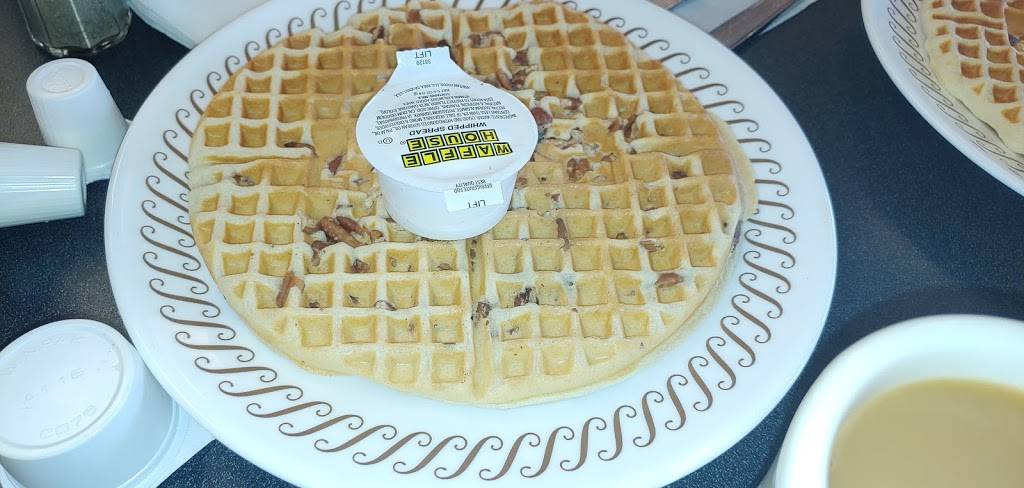 Waffle House | meal takeaway | 2951 US-287, Corsicana, TX 75109, USA | 4307759672 OR +1 430-775-9672