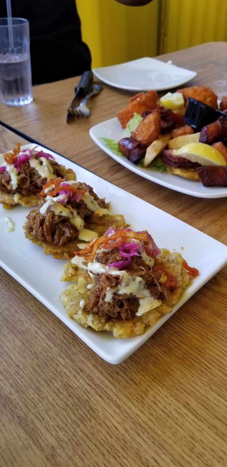 Blend | restaurant | 57 De Pasquale Ave, Providence, RI 02903, USA | 4014327449 OR +1 401-432-7449