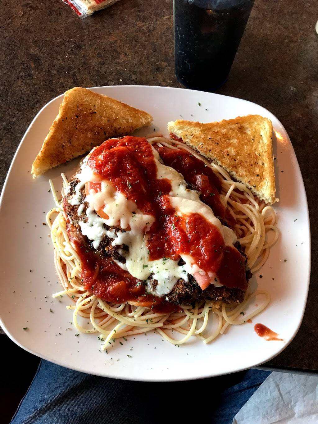 The Point Restaurant | restaurant | 3039 Goshen Rd, Fort Wayne, IN 46808, USA | 2604827814 OR +1 260-482-7814