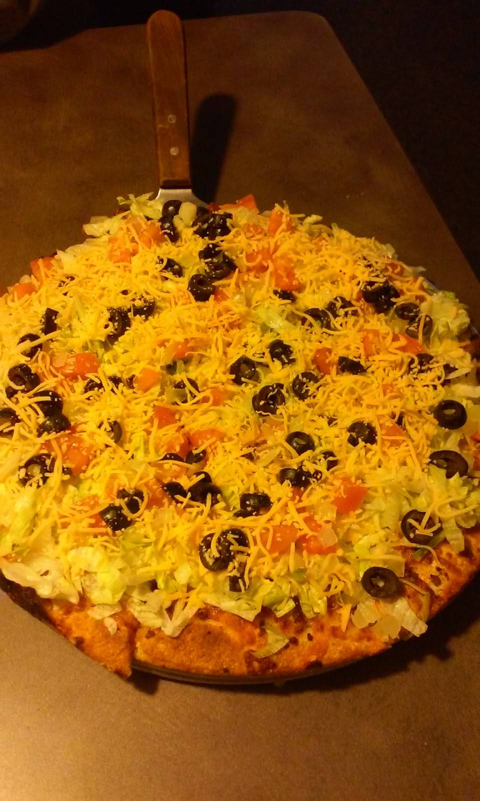 East of Chicago Pizza | meal delivery | 116 E Herrick Ave, Wellington, OH 44090, USA | 4406473000 OR +1 440-647-3000