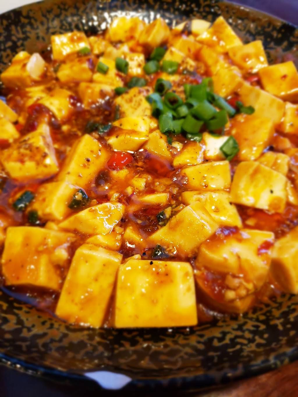 荔栈 | restaurant | 29505 W Nine Mile Rd, Farmington Hills, MI 48336, USA | 2488886866 OR +1 248-888-6866