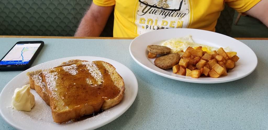 Silver Springs Restaurant | restaurant | 5300 E Silver Springs Blvd unit G, Silver Springs, FL 34488, USA | 3522365215 OR +1 352-236-5215