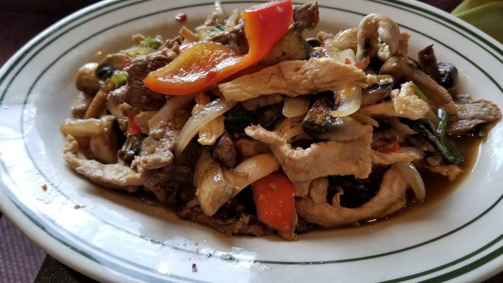 Manolas Thai Cuisine | restaurant | 652 E Broadway, Eugene, OR 97401, USA | 5413426666 OR +1 541-342-6666