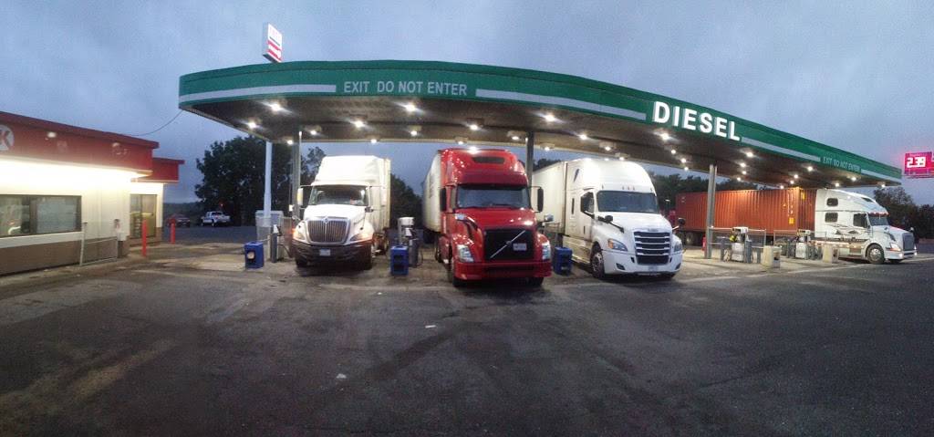 Kangaroo Express | meal takeaway | 313 Springfield Ln, Staunton, VA 24401, USA | 5403379752 OR +1 540-337-9752