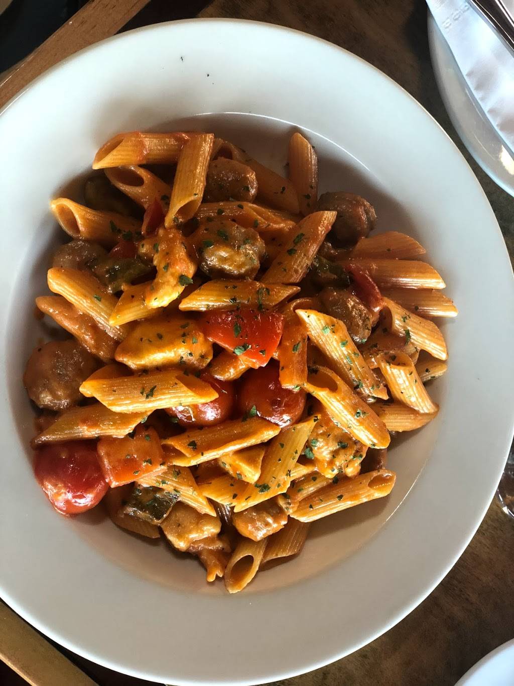 Antonias Restaurant | restaurant | 492 Revere Beach Blv, Revere, MA 02151, USA | 7812841272 OR +1 781-284-1272