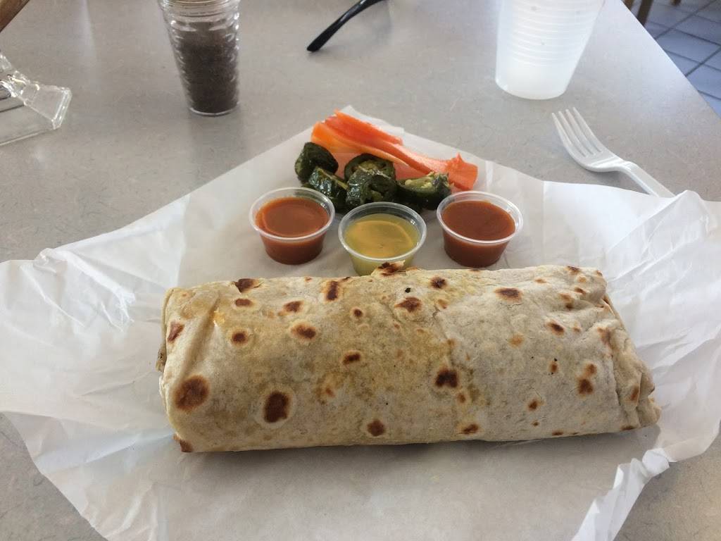 Tatas Burritos | restaurant | 1356 N Lincoln Ave, Loveland, CO 80537, USA | 9706632300 OR +1 970-663-2300