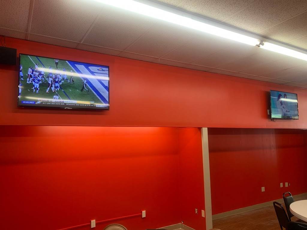 Docs Southern BBQ | restaurant | 9680 E Center St, Windham, OH 44288, USA | 3303266077 OR +1 330-326-6077