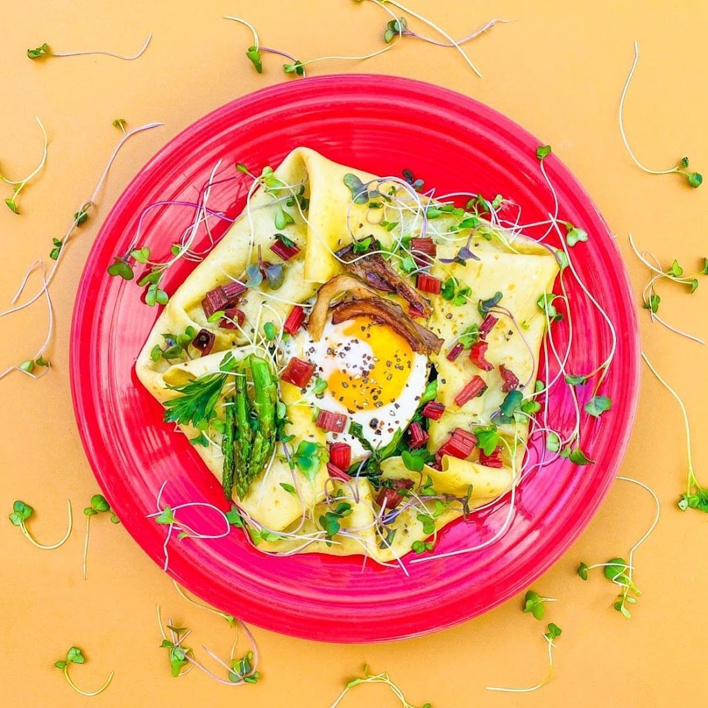 The French Hen Cafe | restaurant | 518 Selby Ave, St Paul, MN 55102, USA | 6512226201 OR +1 651-222-6201