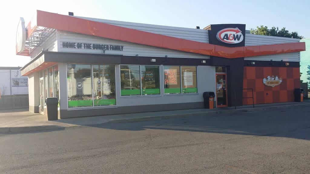 A&W Canada | restaurant | 931 Upper James St, Hamilton, ON L9C 3A6, Canada | 2894261980 OR +1 289-426-1980