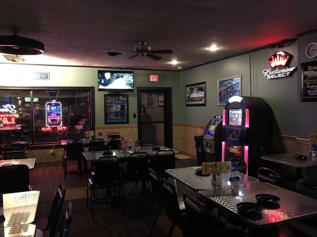Crickets | restaurant | 518 W Main St, Newburgh, IN 47630, USA | 8128582782 OR +1 812-858-2782