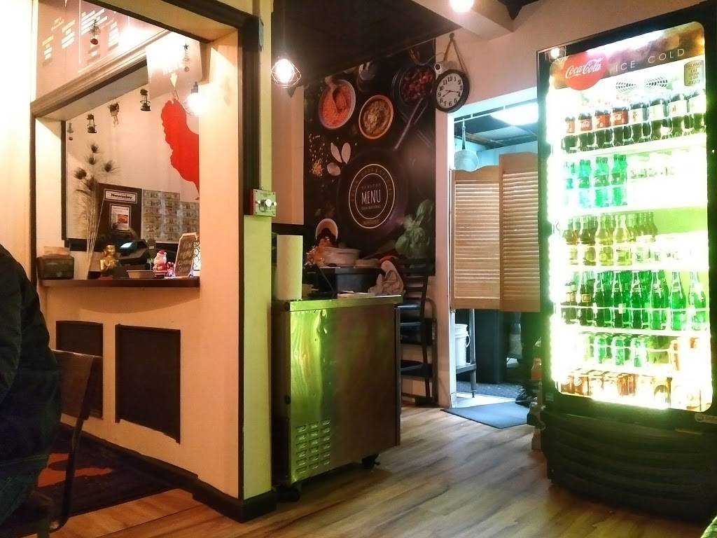 Russell Dhaba | restaurant | 5 E Marie St, Hicksville, NY 11801, USA | 5165957023 OR +1 516-595-7023