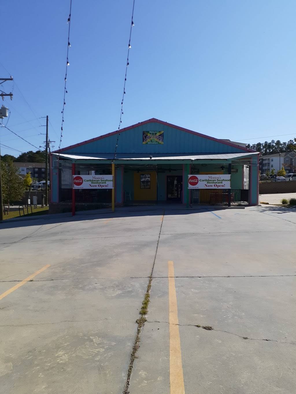 Monicas Caribbean Seafood | restaurant | 11 Lake Forgetful, Hattiesburg, MS 39402, USA | 6013365095 OR +1 601-336-5095