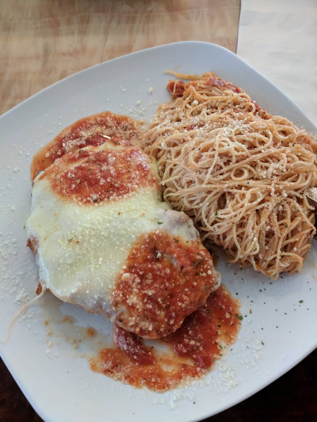 Robin Hood Restaurant | restaurant | 528 2nd St Pike, Southampton, PA 18966, USA | 2153551522 OR +1 215-355-1522