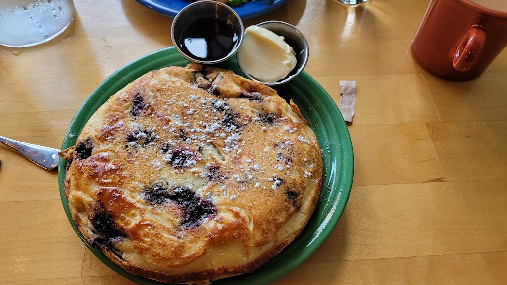 The French Hen Cafe | restaurant | 518 Selby Ave, St Paul, MN 55102, USA | 6512226201 OR +1 651-222-6201