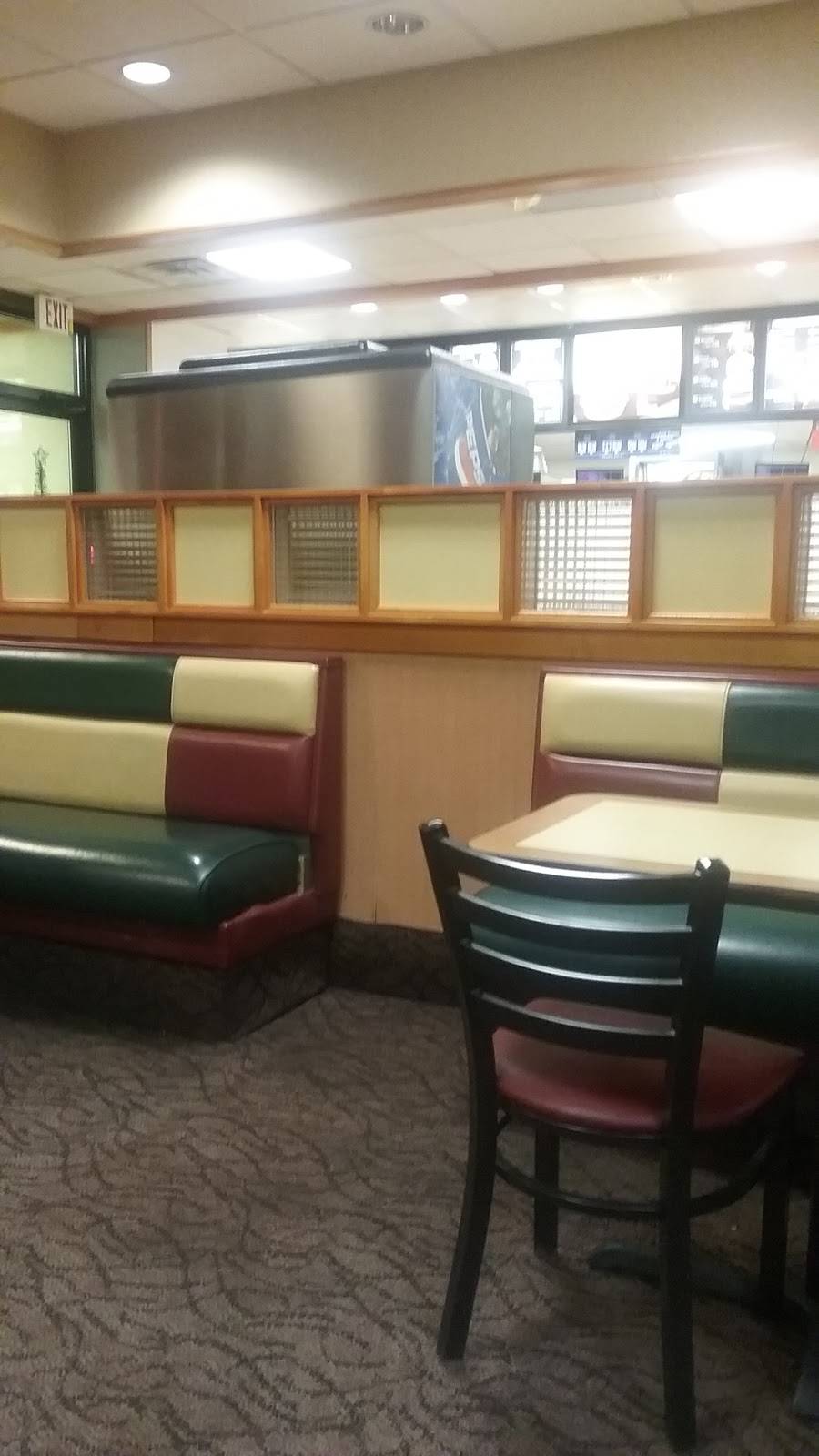 Arbys | restaurant | 2304 S Madison St, Muncie, IN 47305, USA | 7657419685 OR +1 765-741-9685