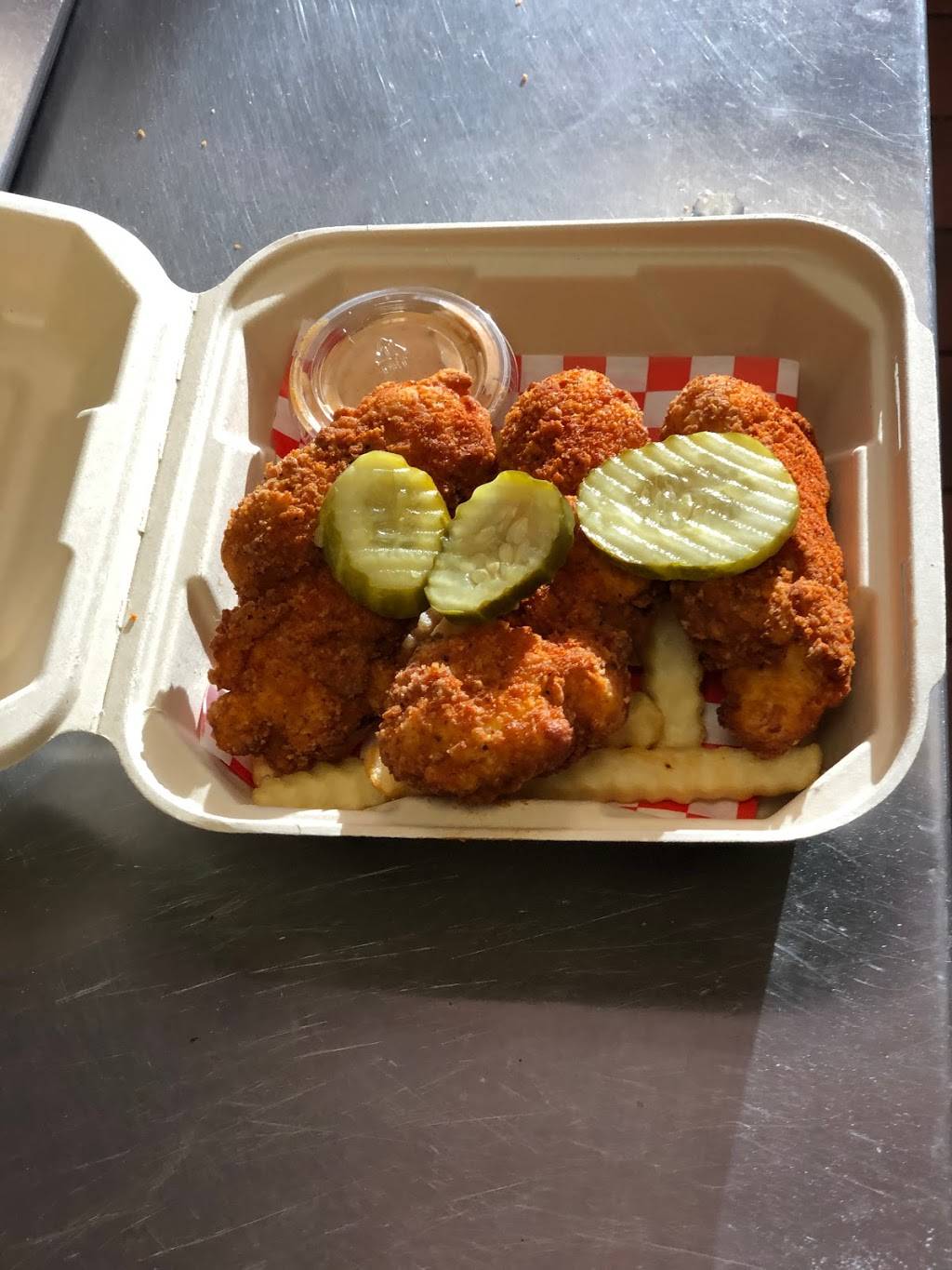 Jaxons Chix Tenders | restaurant | 149 N Glassell St, Orange, CA 92866, USA | 7146028220 OR +1 714-602-8220