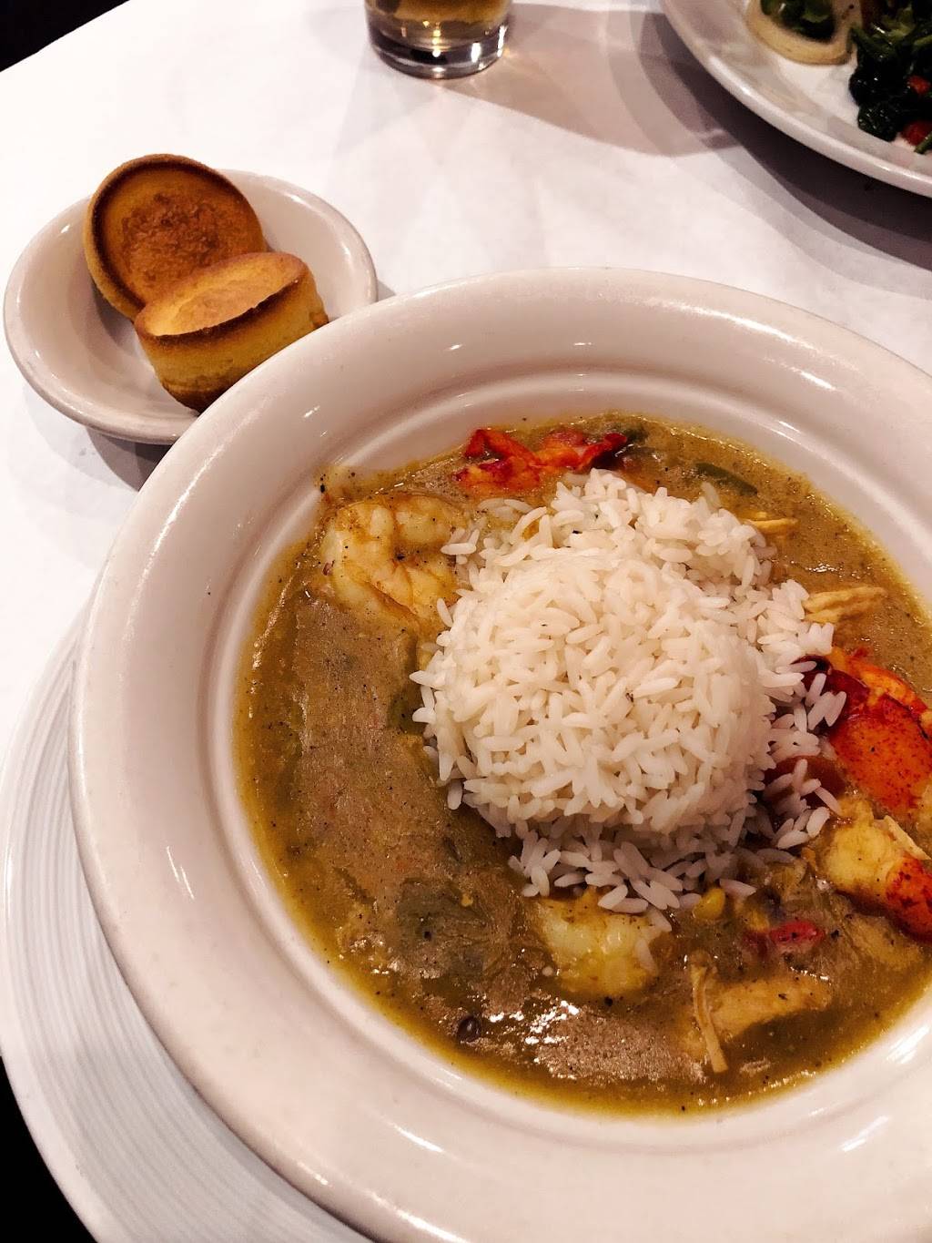 Normans Bistro | restaurant | 1001 E 43rd St, Chicago, IL 60653, USA | 7739665821 OR +1 773-966-5821