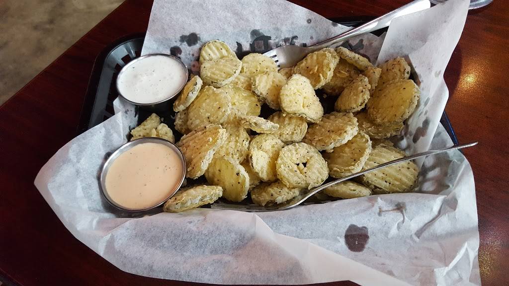 Freds North | cafe | 2730 Western Center Blvd, Fort Worth, TX 76131, USA | 8172320111 OR +1 817-232-0111