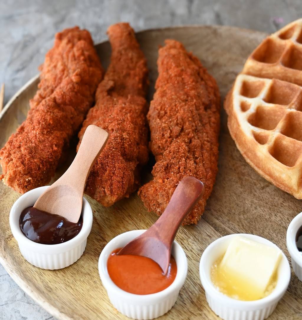 24 Hot Chicken & Waffle Bar | meal takeaway | 12048 Ventura Blvd, Studio City, CA 91604, USA | 8188243842 OR +1 818-824-3842